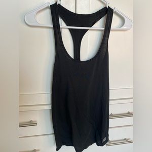 ☀️ 6 for $26 ☀️ NB DRY Tank Top